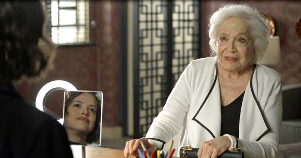 A Dona do Pedaço: Gladys vira vidente e faz previsão devastadora sobre fim de Josiane