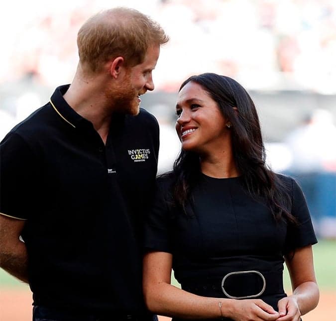 Amiga de Meghan Markle diz que ela vem sofrendo comentários racistas (Foto: Reprodução) Amiga de Meghan Markle diz que ela vem sofrendo comentários racistas (Foto: Reprodução)