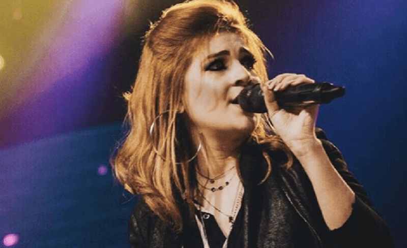 Cantora gospel Mariah Gomes foi diagnosticada com HIV 
