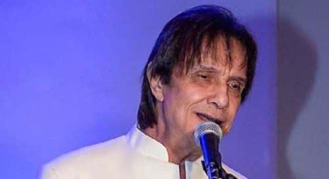 Roberto Carlos aparece em gravação de fim de ano da Globo e verdade sobre especial é exposta