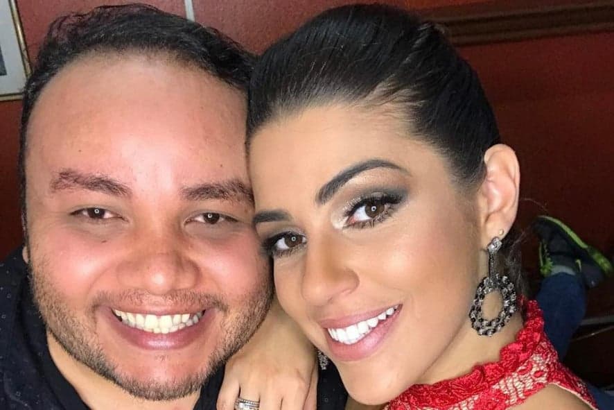 Vivian Amorim, do BBB17, é exposta por ex-maquiador que entrega agressão de namorado: "Virou as costas"