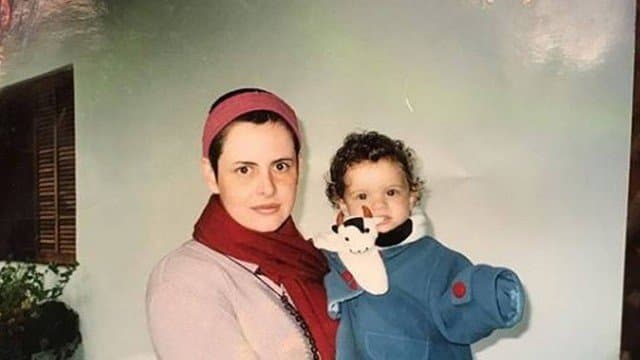 Filha de Fernanda Young quebra o silêncio e expõe texto devastador de despedida: "Nunca doí tanto"