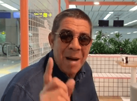 Zeca Pagodinho revela que não morreu e fica chateado: 'Estou bem vivo'