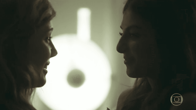 Valéria e Camila terão nova cena de beijo em Órfãos da Terra Valéria e Camila terão nova cena de beijo em Órfãos da Terra