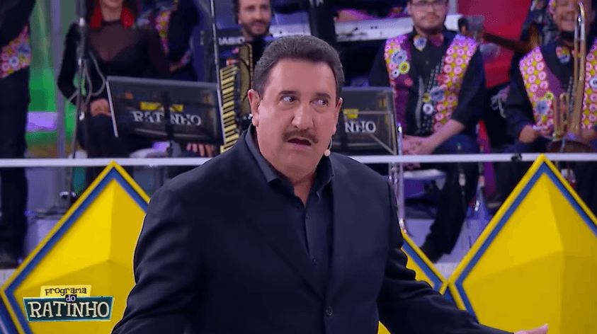 Ratinho dá um de Faustão, se irrita com erro no SBT e procura o culpado: "Vai ser demitido"