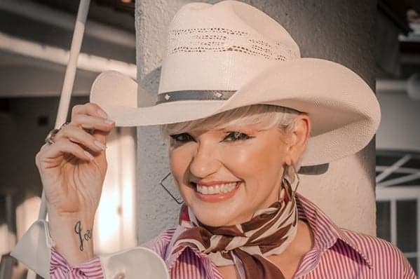 A Fazenda 2019: Andréa Nóbrega revela por que recusou R$ 7 milhões para posar nua