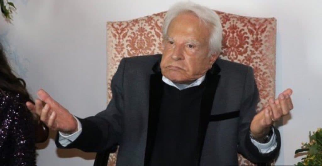 Cid Moreira comemora 92 anos, muda de profissão e dispara reflexão sobre sua vida: "estágio final"
