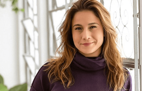 Nova apresentadora do programa Se Joga da Globo, Fernanda Gentil está sendo acusada de plágio (Foto: Reprodução)