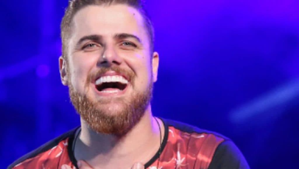 Sertanejo Zé Neto anuncia gravidez e revela possível nome do segundo filho