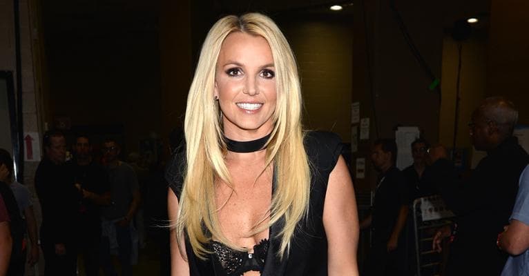 Britney Spears passa por mudança radical no visual e motivo assustador vem à tona