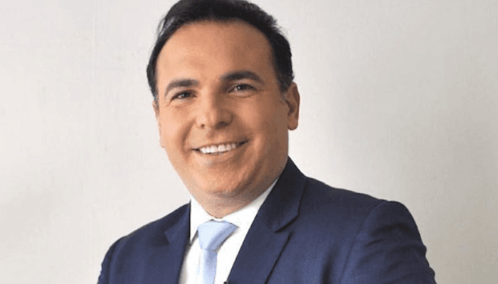 Gottino é flagrado chorando nos corredores da CNN