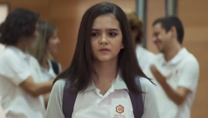 Após polêmica com última novela de Walcyr Carrasco, Globo define ator que viverá pedófilo em A Dona do Pedaço
