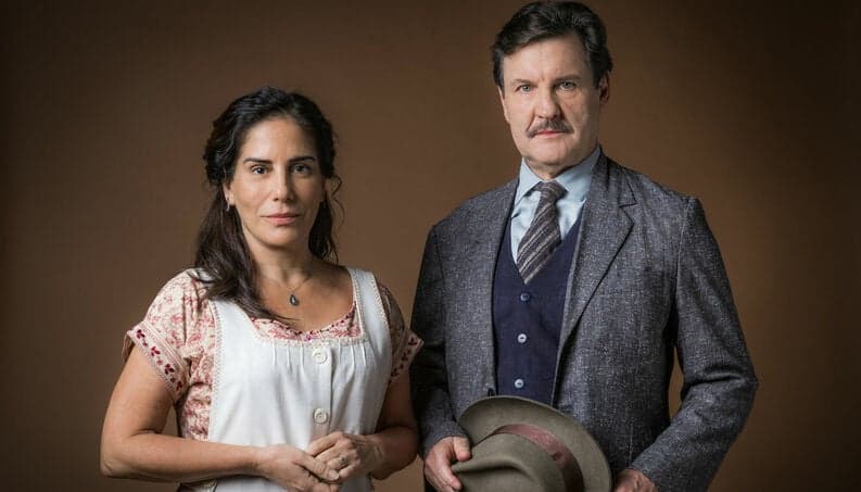 Éramos Seis - Carlos Araújo destaca tremenda produção da Globo: "Tem sabor de novela atual"