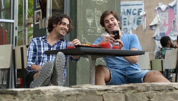 Danilo Mesquita (Nicolau) e Nicolas Prattes (Zac) em cena de Rock Story (Foto: Divulgação/Globo) Danilo Mesquita (Nicolau) e Nicolas Prattes (Zac) em cena de Rock Story (Foto: Divulgação/Globo)