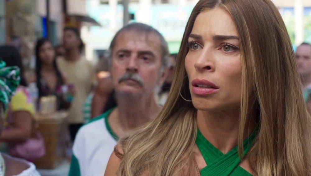 Bom Sucesso: Filha de Paloma é humilhada por Eugênia e costureira parte pra cima