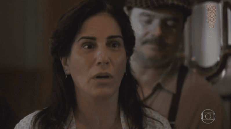 Gloria Pires (Lola) em cena de Éramos Seis, que teve queda de audiência (Foto: Reprodução/Globo) Gloria Pires (Lola) em cena de Éramos Seis, que teve queda de audiência (Foto: Reprodução/Globo)