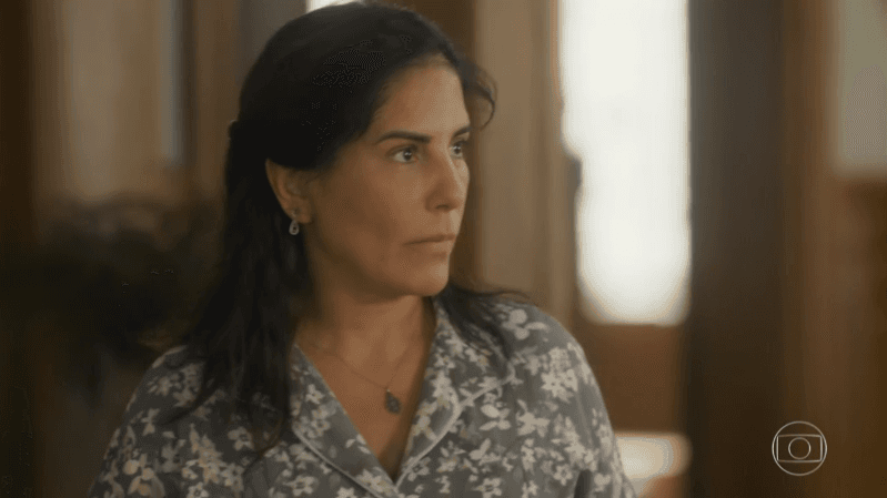 Éramos Seis: Lola é agredida por Júlio, sofre e é traída pelo marido