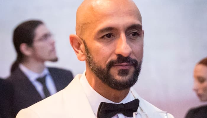 Irandhir Santos, o Álvaro de Amor de Mãe, é gay assumido e casado com professor gato há 6 anos