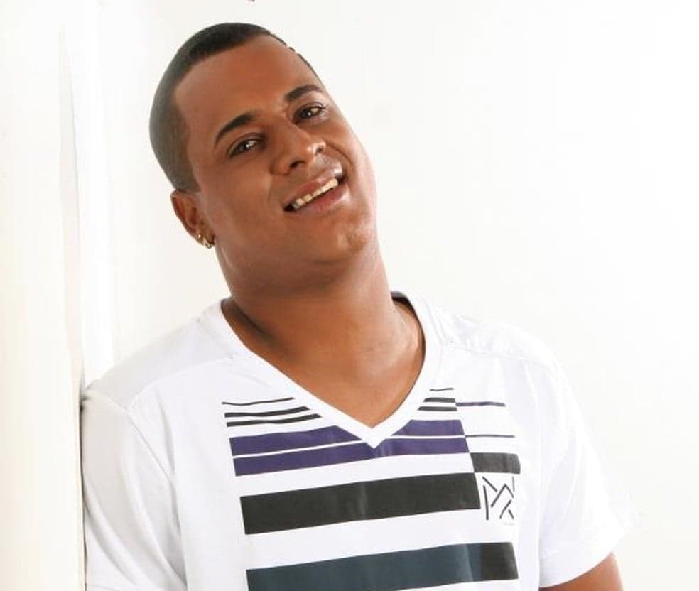 Xexéu tenta suicídio, é flagrado totalmente fora de si e uso de drogas é anunciado: "Minha fraqueza"