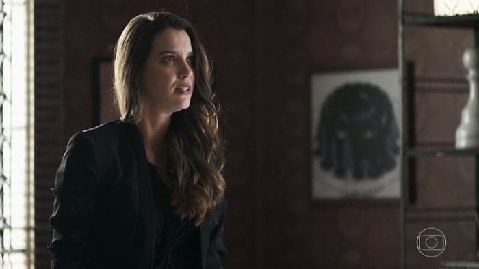 A Dona do Pedaço: Fabiana despreza a tia Maria da Paz e tem grande armação com Vivi descoberta