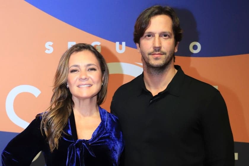 Vladimir Brichta solta o verbo e fala como é trabalhar com Adriana Esteves: "Muito difícil"