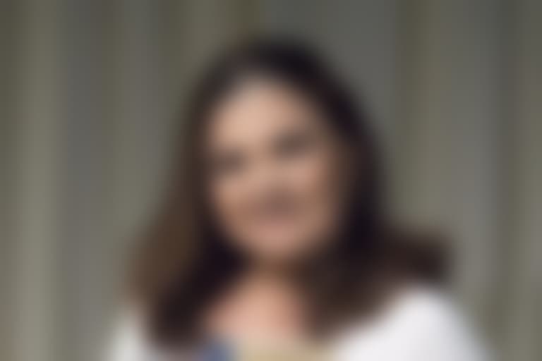 Famosa atriz de A Dona do Pedaço perde mãe e neta em tragédia e quase morre em gravação da novela
