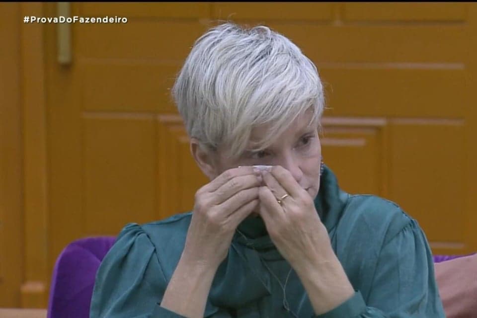Em A Fazenda, Andréa briga feio com Thayse, a chama de palhaça e dispara: "Ninguém é obrigada a gostar de mim"
