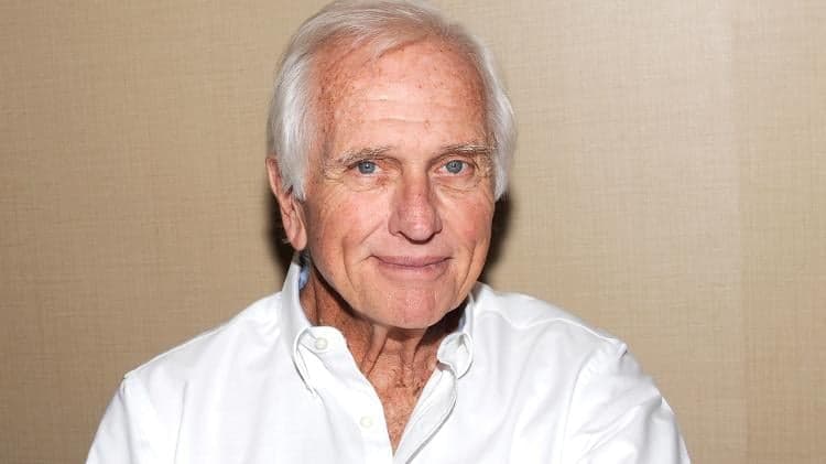 Mulher é morta a facadas na casa do ator Ron Ely que interpretou Tarzan na TV (Imagem: Silver Screen Collection/Getty Images) Mulher é morta a facadas na casa do ator Ron Ely que interpretou Tarzan na TV (Imagem: Silver Screen Collection/Getty Images)