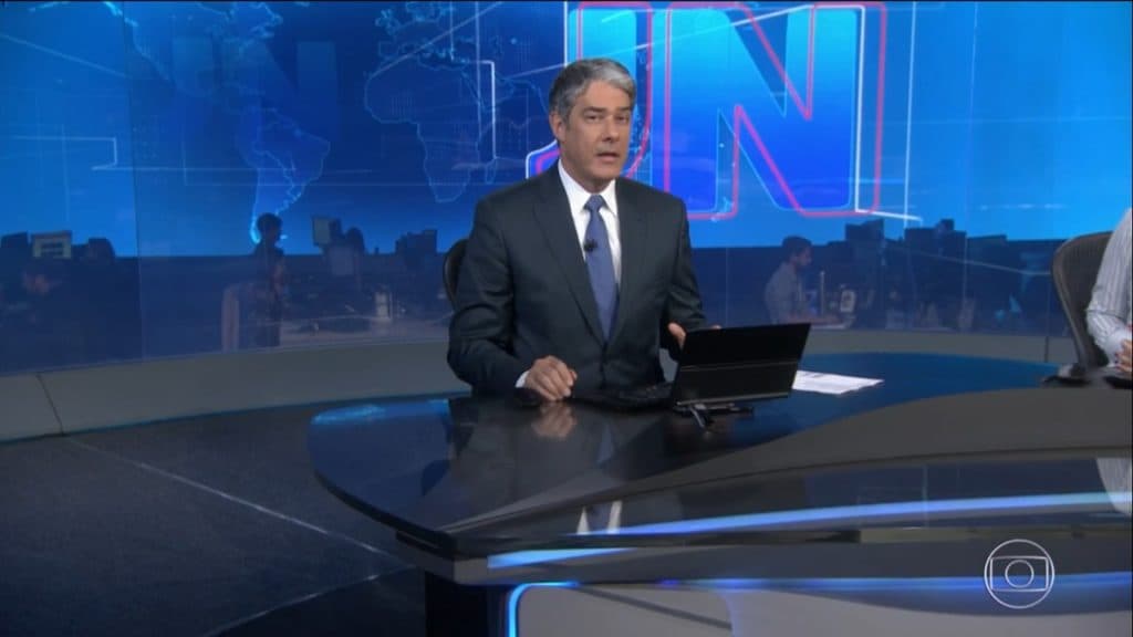 William Bonner é obrigado a ler comunicado importante ao vivo e notícia paralisa população brasileira: "Avisada"