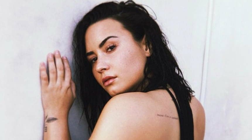 Demi Lovato publicou uma foto em seu Instagram fantasiada para o Halloween