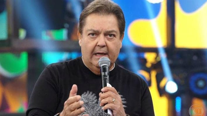 Faustão tem passado no Domingão revelado e famoso expõe tudo