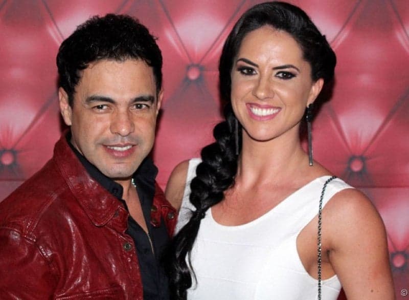 Graciele Lacerda, noiva de Zezé, surge com roupa transparente e deixa algo escapar em foto