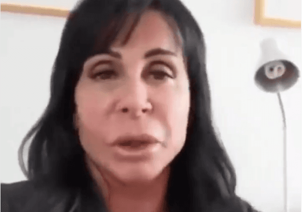 Nasce neta da Gretchen e cantora se emociona: 'Princesinha'