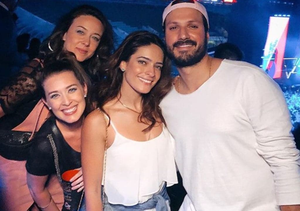 Atriz de As Aventuras de Poliana é atacada covardemente após emplacar namoro com colega
