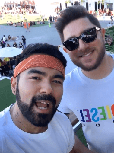 Mauro Sousa, filho de Maurício de Sousa, e seu marido Rafael Piccin no festival de música Rock in Rio no Rio de Janeiro (Foto: Reprodução/ Instagram) Mauro Sousa, filho de Maurício de Sousa, e seu marido Rafael Piccin no festival de música Rock in Rio no Rio de Janeiro (Foto: Reprodução/ Instagram)