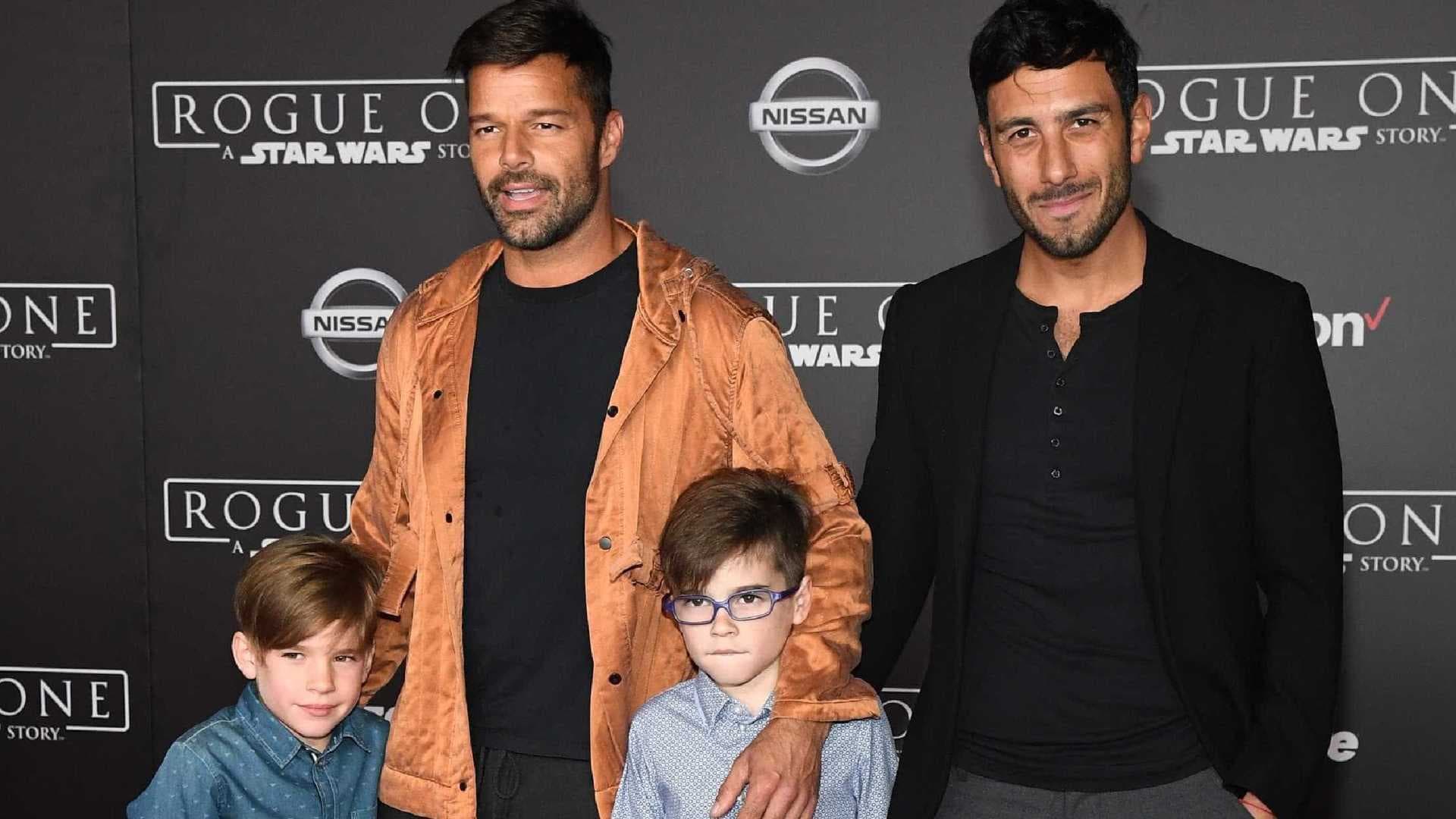 Ricky Martin, Jwan Yosef e filhos (Foto: Reprodução) Ricky Martin, Jwan Yosef e filhos (Foto: Reprodução)