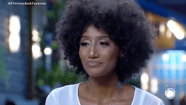Sabrina revela para Rodrigo o que fará com o prêmio caso vença A Fazenda