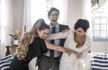 Suzana Pires volta à Globo em Bom Sucesso: 'Me sentindo de férias'