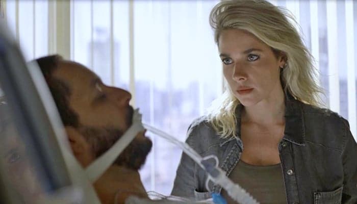 Téo (Rainer Cadete) revelará crimes da vilã à Yohana (Monique Alfradique) em A Dona do Pedaço (Foto: Reprodução/Globo)