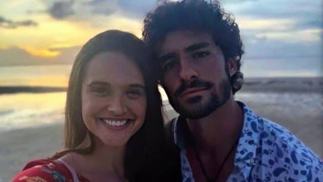 Tá rolando? Após flagra íntimo, Juliana Paiva entrega relação com ator português
