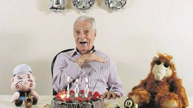 Orlando Drummond, lendário dublador, completa 100 anos: 'Não estão na cabeça mas guardo no coração'
