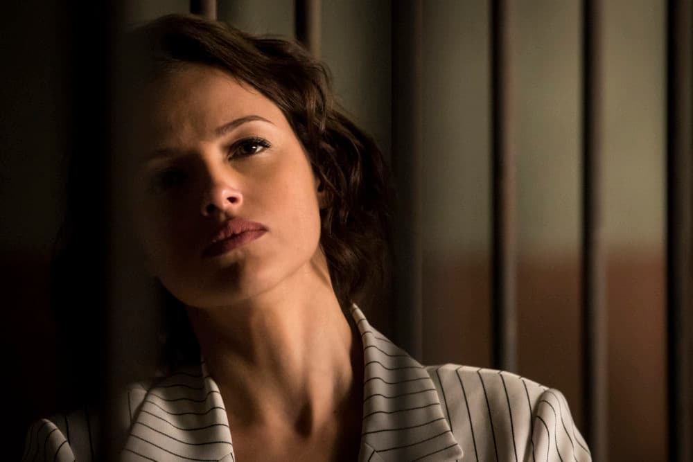 Josiane (Agatha Moreira) será presa em A Dona do Pedaço