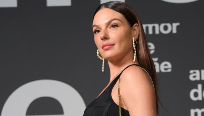 Isis Valverde se manifesta sobre boatos de ter pago R$ 100 mil para ser capa de famosa revista que sempre sonhou