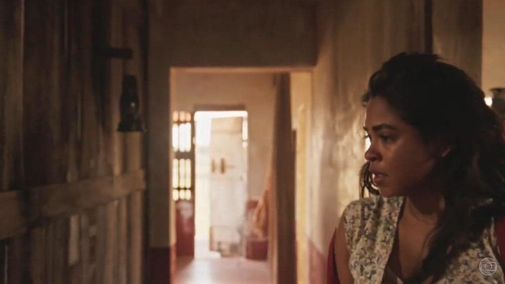 'Amor de Mãe': Chamada inédita mostra Lucy Alves como Lurdes, Vera Holtz de vilã e mistério de Domênico
