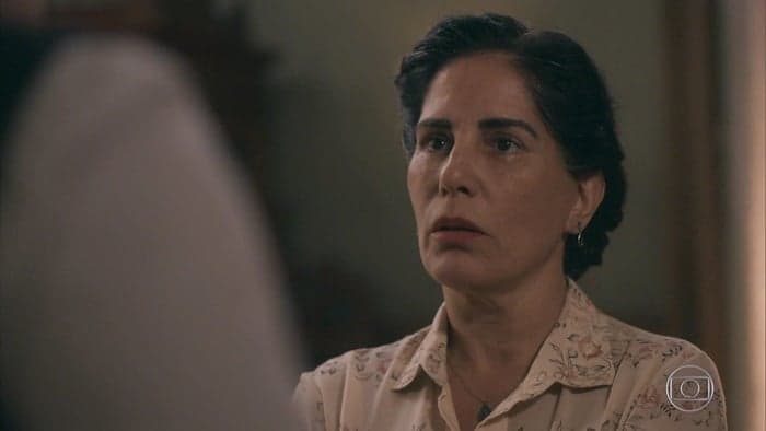 Éramos Seis: Lola fica na pior e vive terror após morte de Júlio