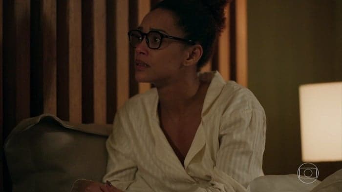 Amor de Mãe: Vitória surta e no desespero se transforma em detetive para assumir Sandro como filho