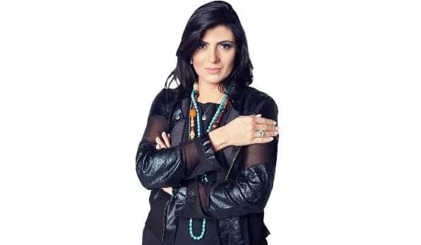 Cantora gospel Fernanda Brum sofre acidente, carro capota em rodovia e estado de saúde é divulgado
