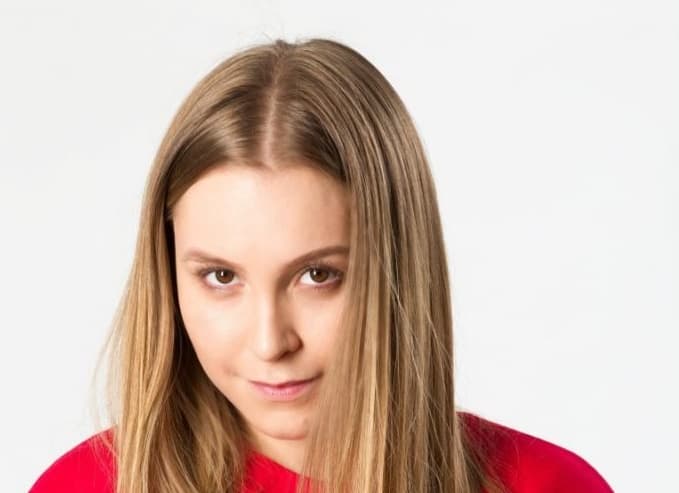 Carla Diaz revela dificuldade em interpretar Suzane von Richthofen em filme