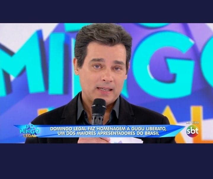 Celso Portiolli vai aos prantos com homenagem emocionante para Gugu Liberato no Domingo Legal
