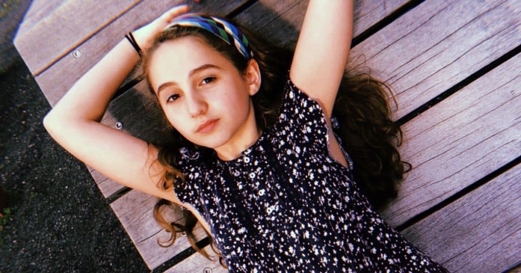 Laurel Griggs morreu de forma trágica aos 13 anos de idade após ataque de asma (Foto: Reprodução/Instagram) Laurel Griggs morreu de forma trágica aos 13 anos de idade após ataque de asma (Foto: Reprodução/Instagram)